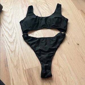 SHEIN Black Cutout Swimsuit